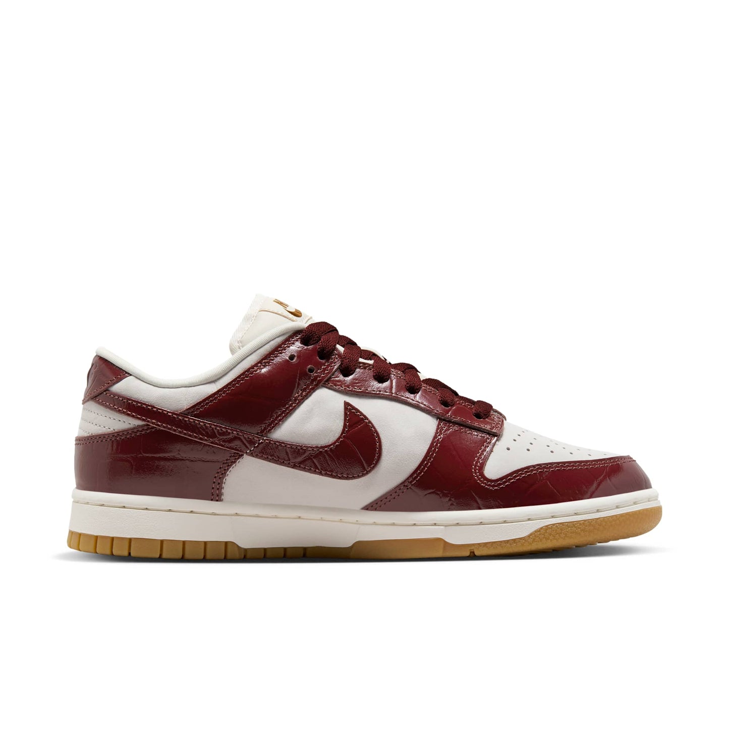 Nike Women's Dunk Low Lx Sneakers