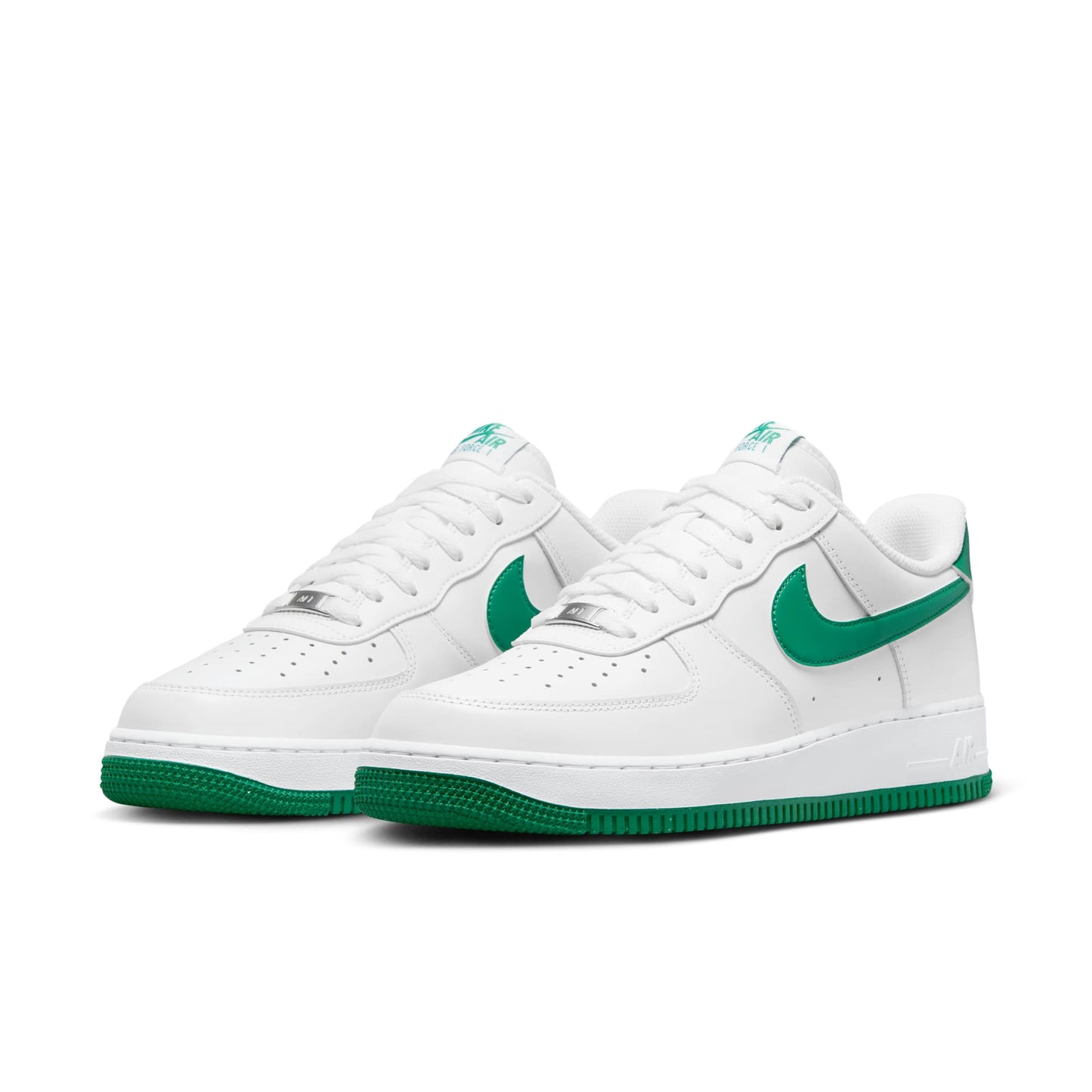 Nike Men's Air Force 1 '07 Sneakers