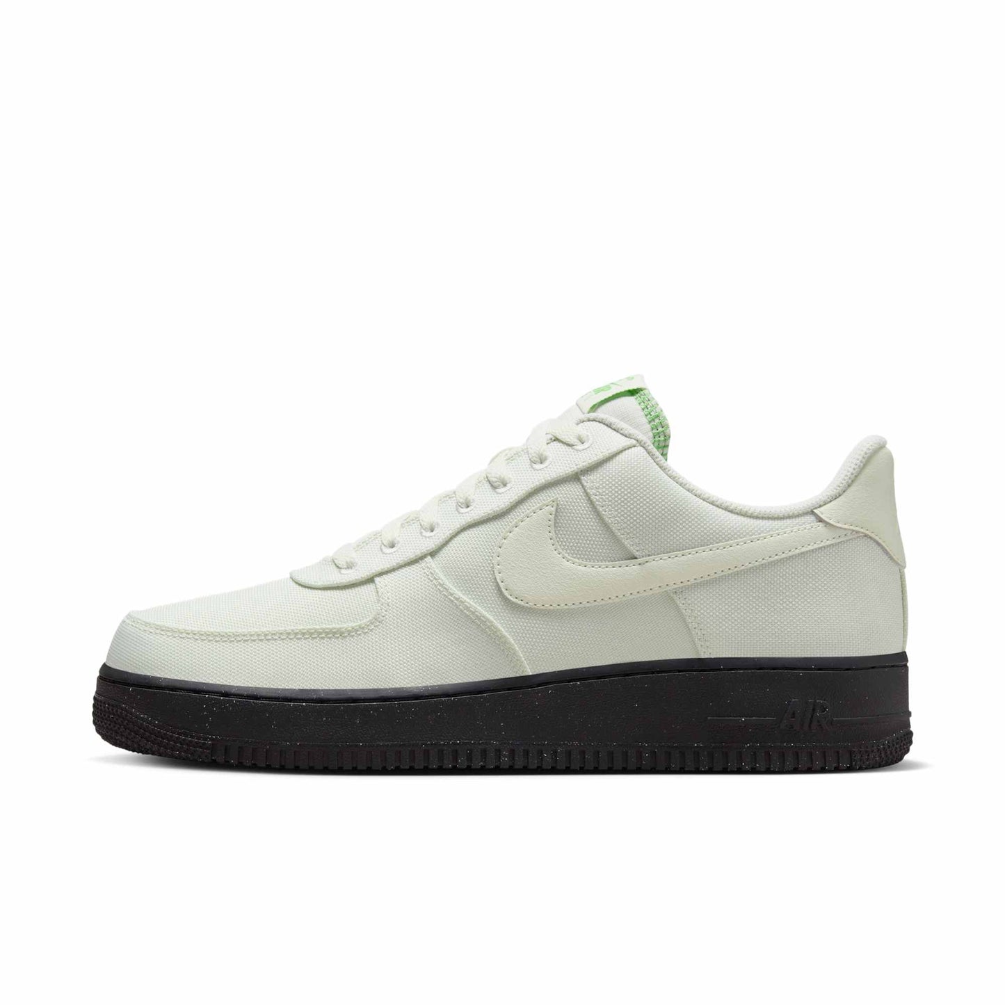 Nike Men's Air Force 1 '07 Lv8 Sneakers