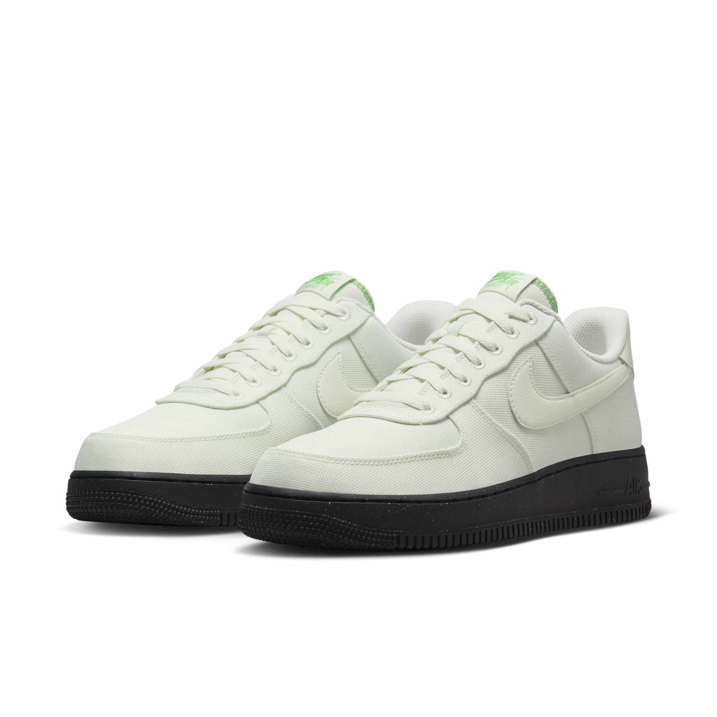 Nike Men's Air Force 1 '07 Lv8 Sneakers