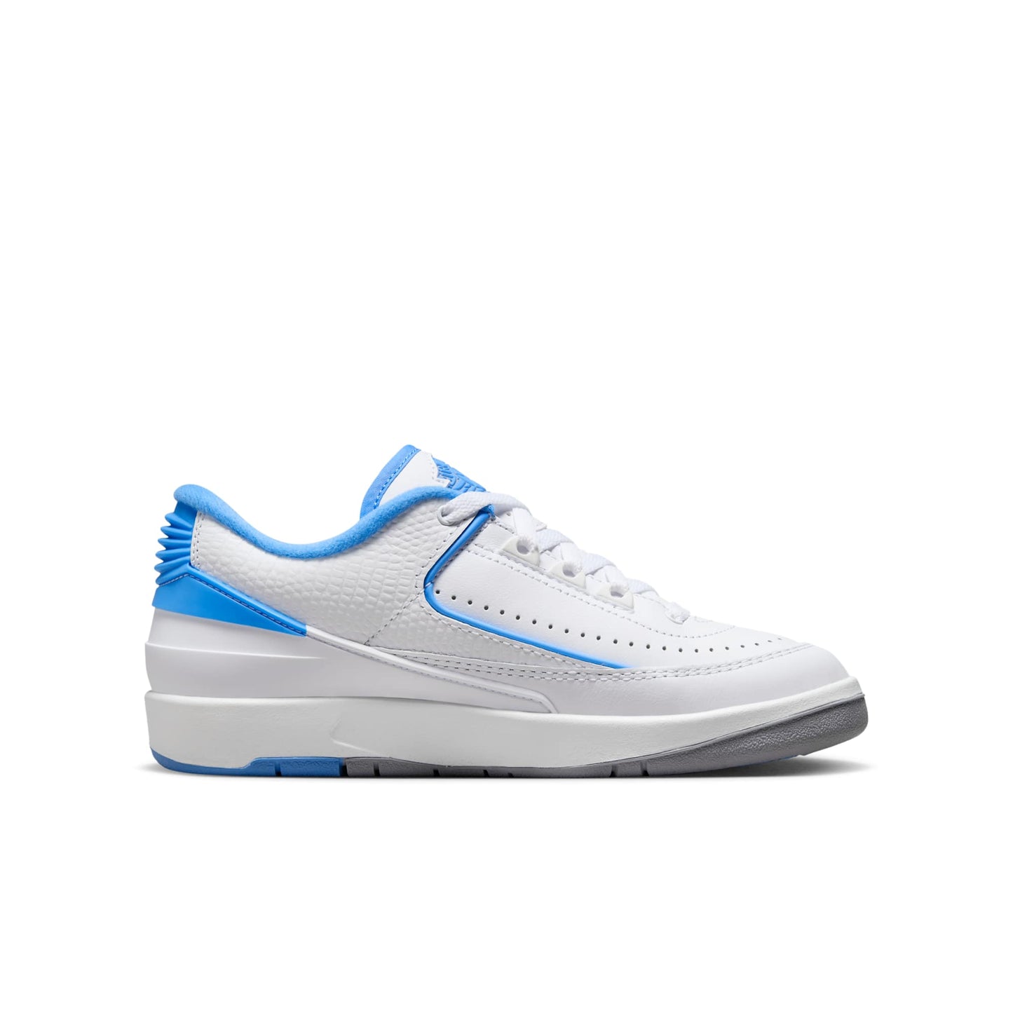 Air Jordan Grade School Retro 2 Low Athletic Shoes