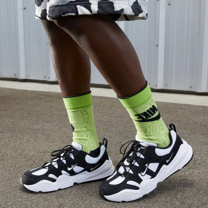 Nike Men's Tech Hera Sneakers