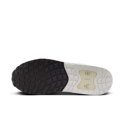 Nike Women's Air Max Solo Sneakers