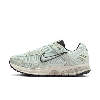 Nike Women's Zoom Vomero 5 Sneakers
