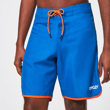 Oakley Men's Solid Crest 19 Boardshort Shorts