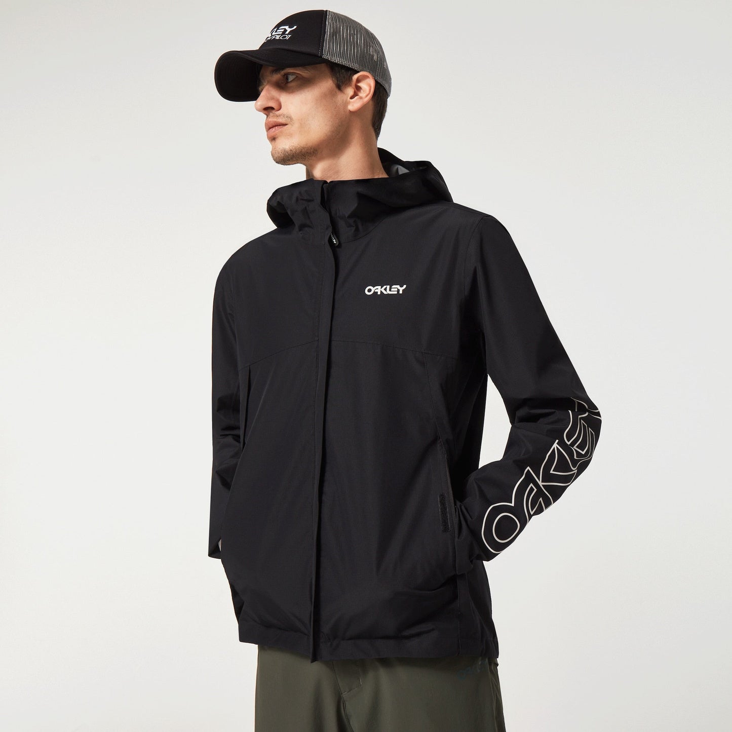 Oakley Men's Elements Shell Jacket - FOA404017-02E