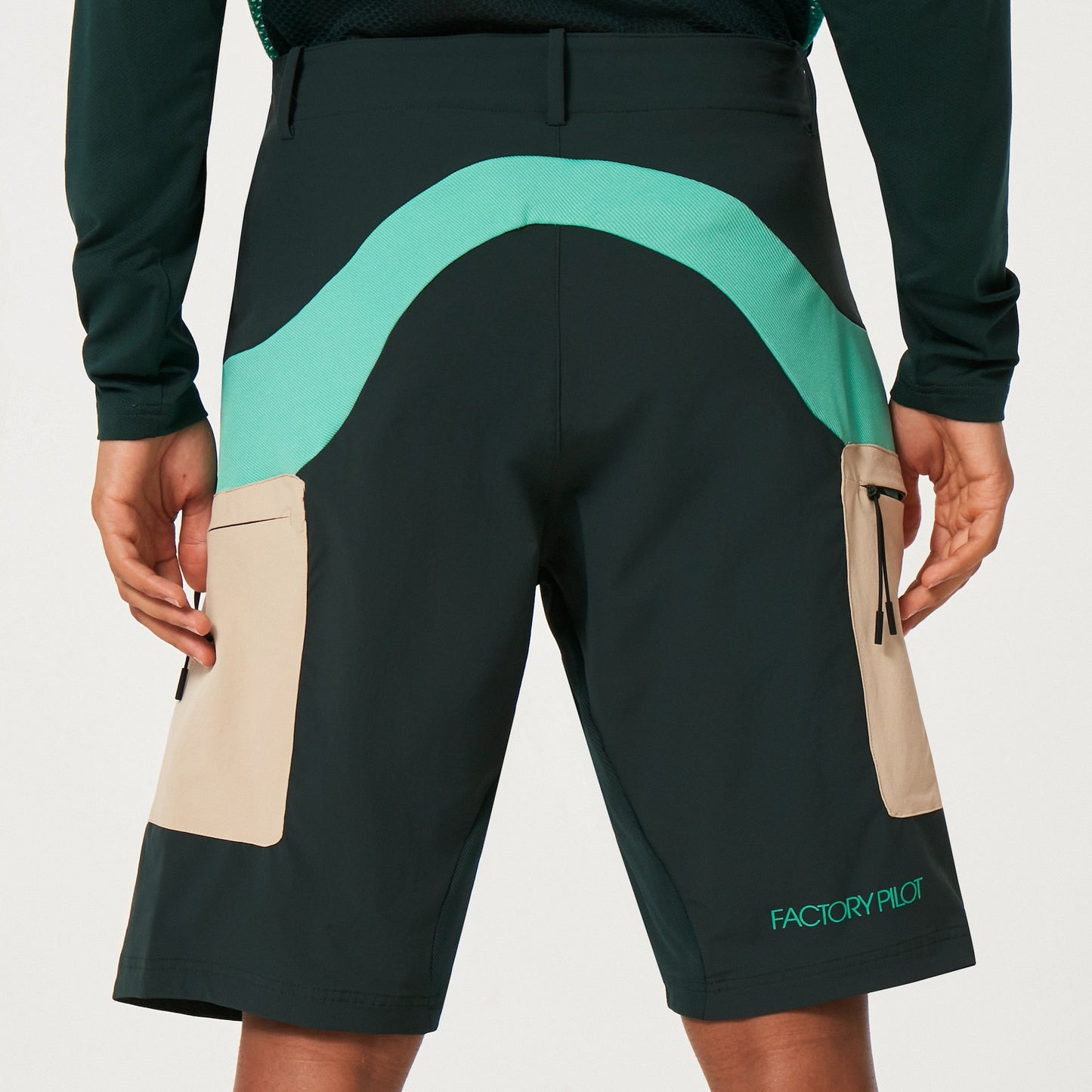 Oakley Men's Maven Mtb Cargo Short - FOA404402-7BC