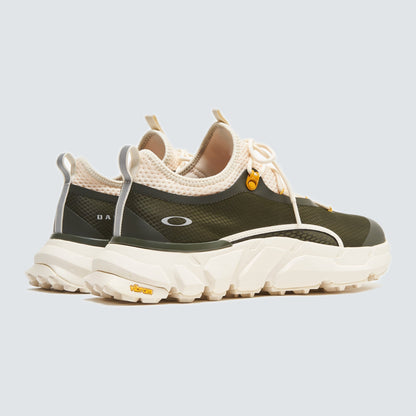 Oakley Men's Light Shield Sneakers