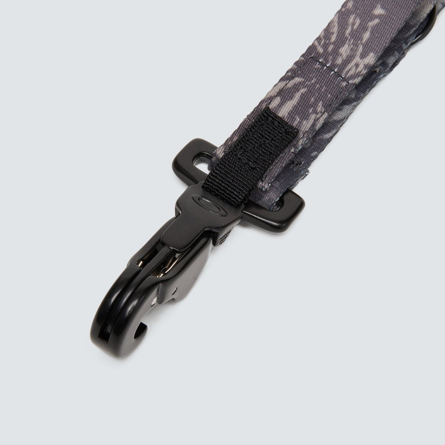 Men's Oakley Wanderlust Keychain - Grey Mountain Tie Dye Pt