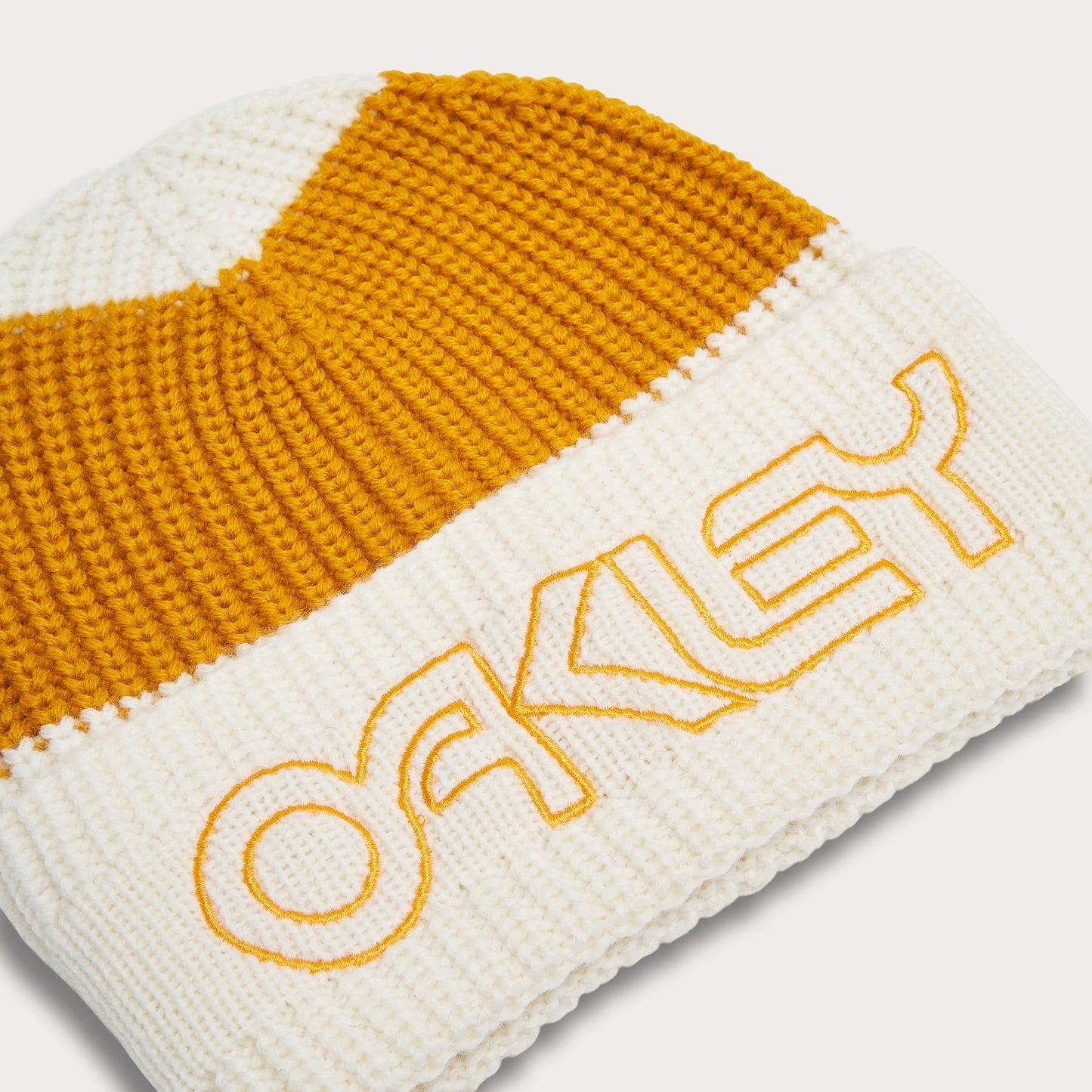 Oakley Men's Tnp Deep Cuff Beanie Sunglasses