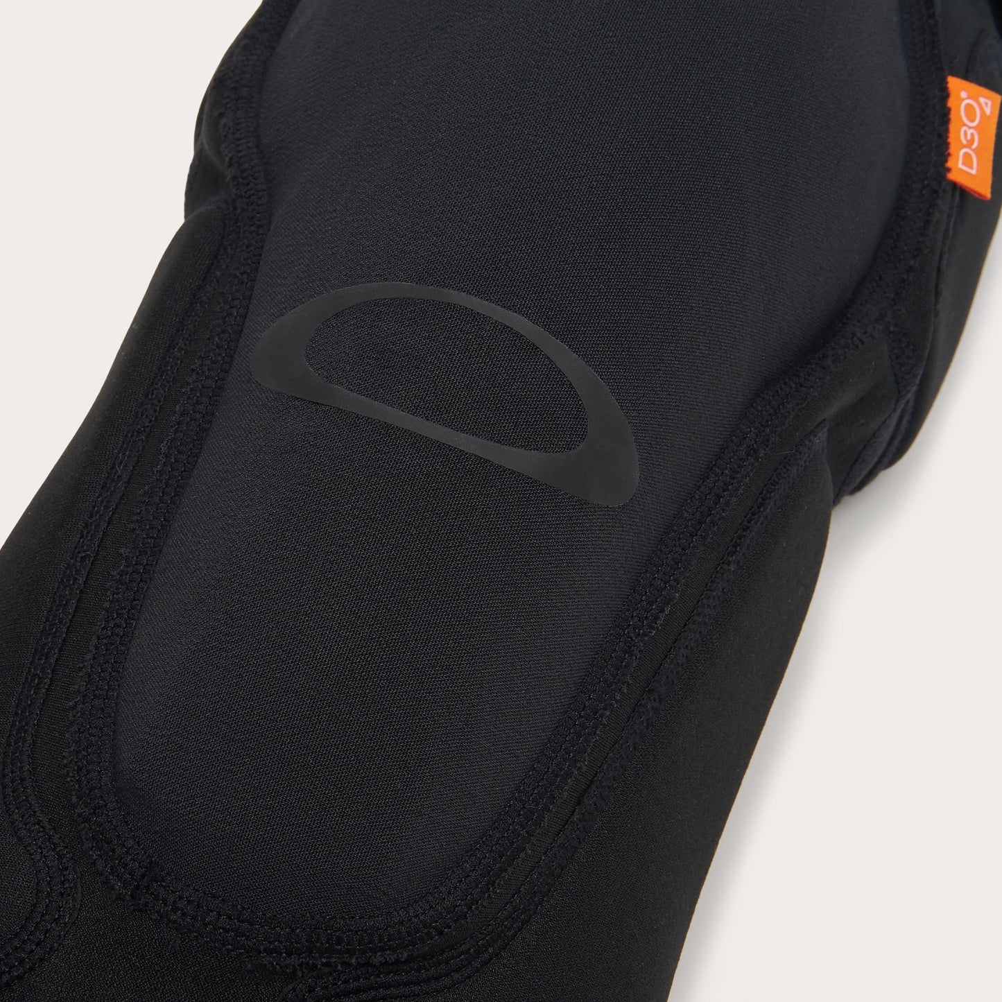 Oakley Men's Drop In D3O Knee Guard Pad - FOS901490-02E
