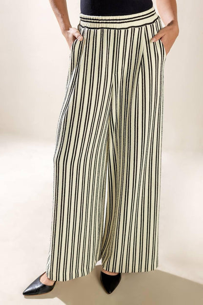 In the Quiet Shade Woven Pants