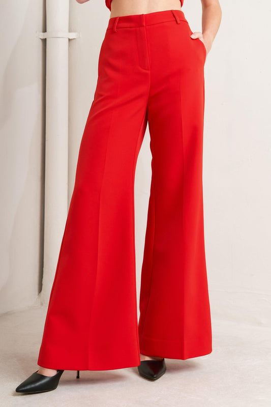 Noir Contour Woven Pants