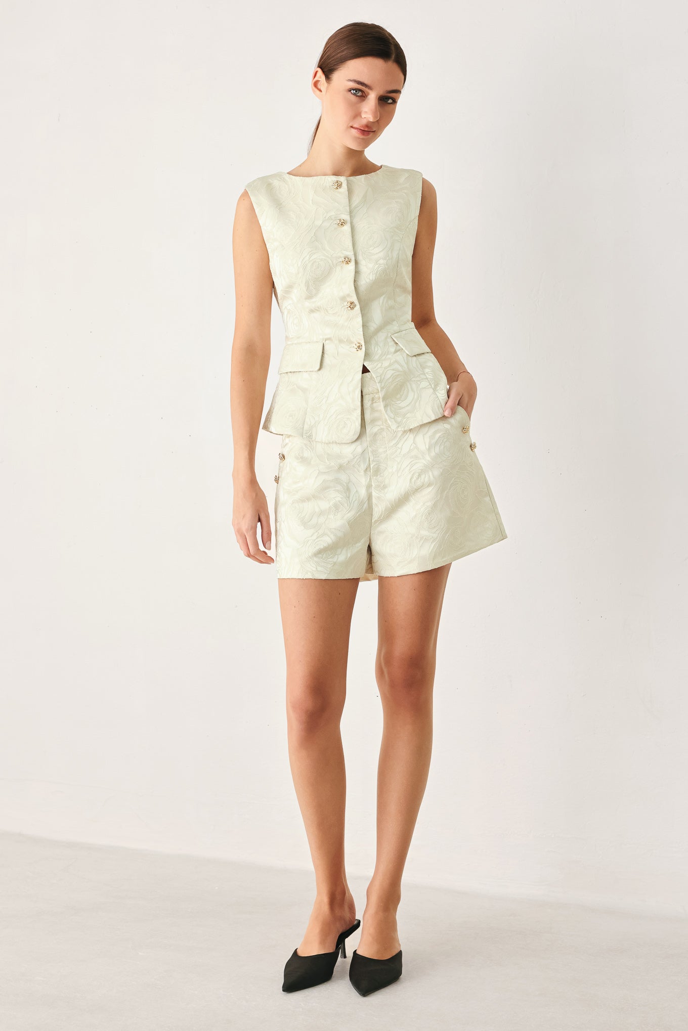 Marzipan Floral Woven Jacquard Shorts