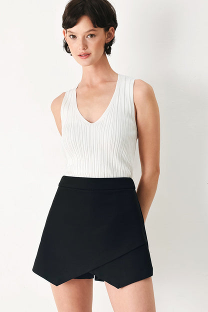 Uptown Flirt Woven Skort