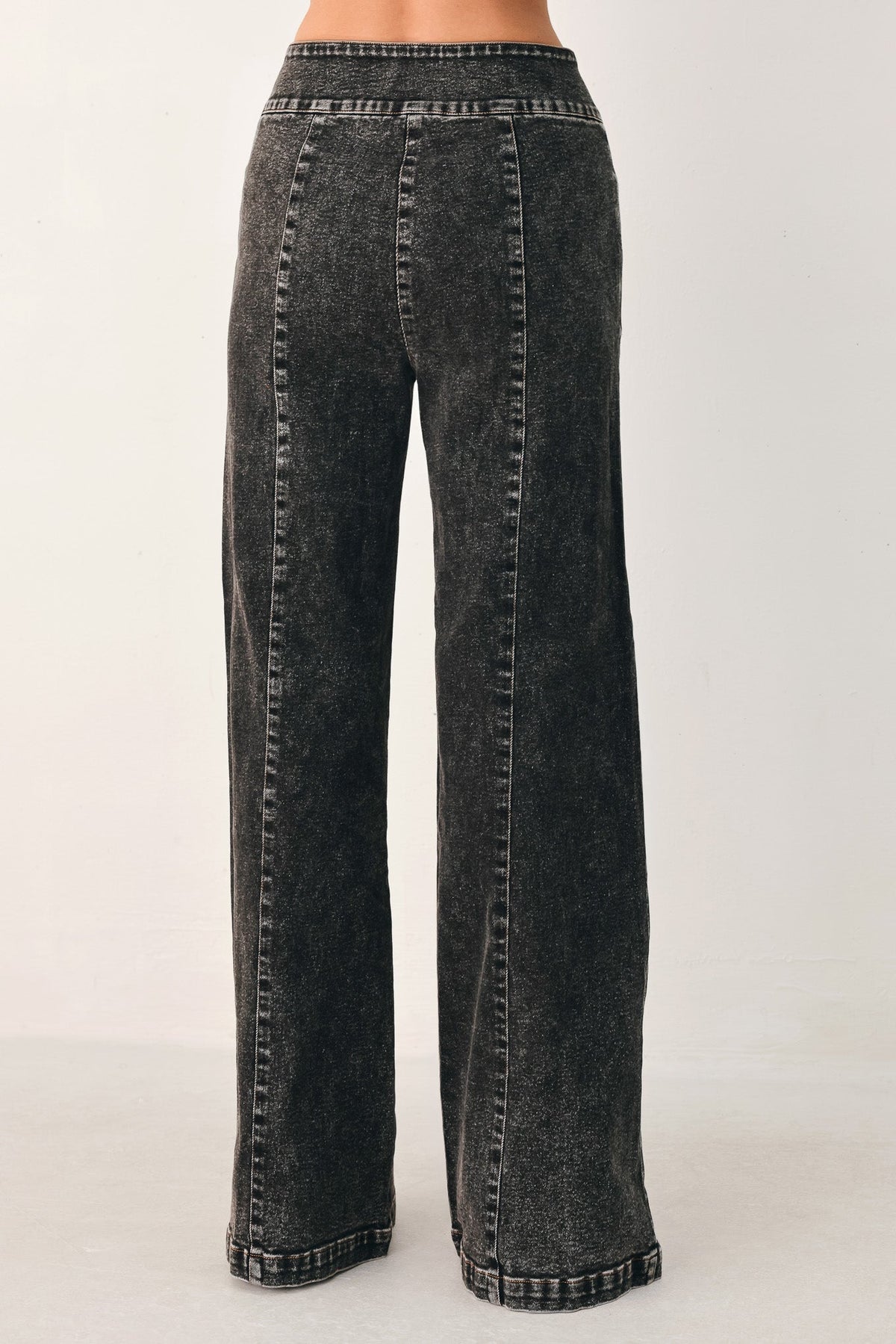 Downtown Edge Crossover Denim Pants