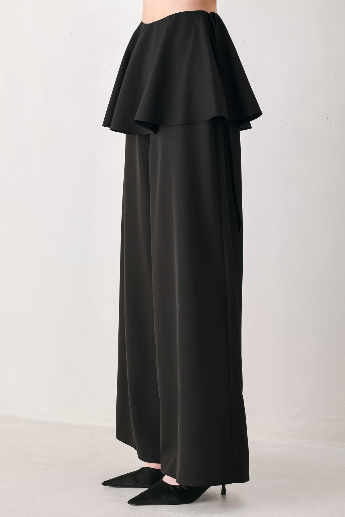 Noir Layer Black Skirt-overlay Pants