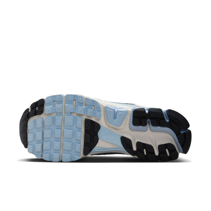 Nike Women's Zoom Vomero 5 Sneakers
