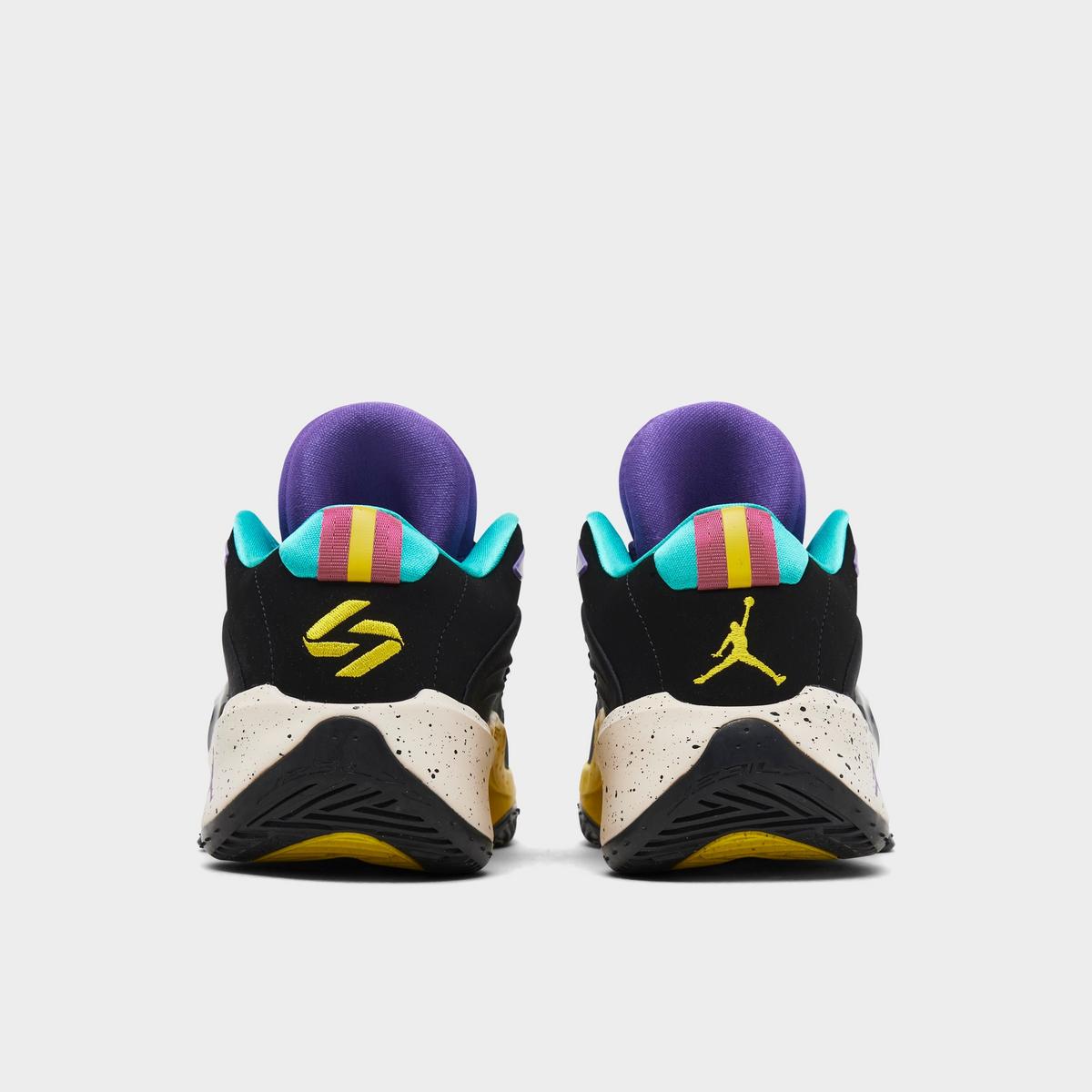 [fq8185-002] Grade School Air Jordan Luka 3 'black Hyper Jade Pink'