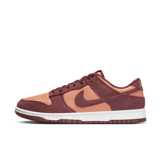 Nike Men's Dunk Low Retro Se Leather/Suede Sneakers