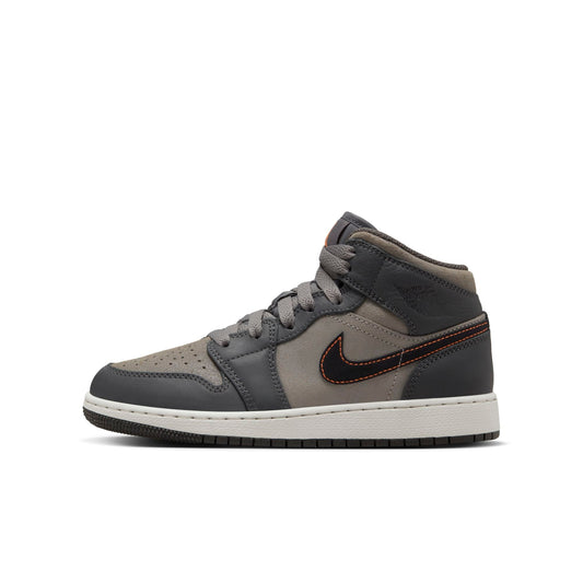 Grade School Air Jordan Retro 1 Mid Se 'Night Stadium (Gs)'