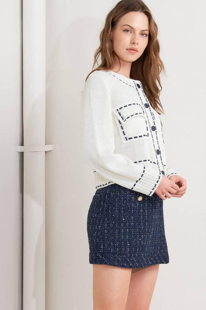 Mono Frame Sweater Knit Top