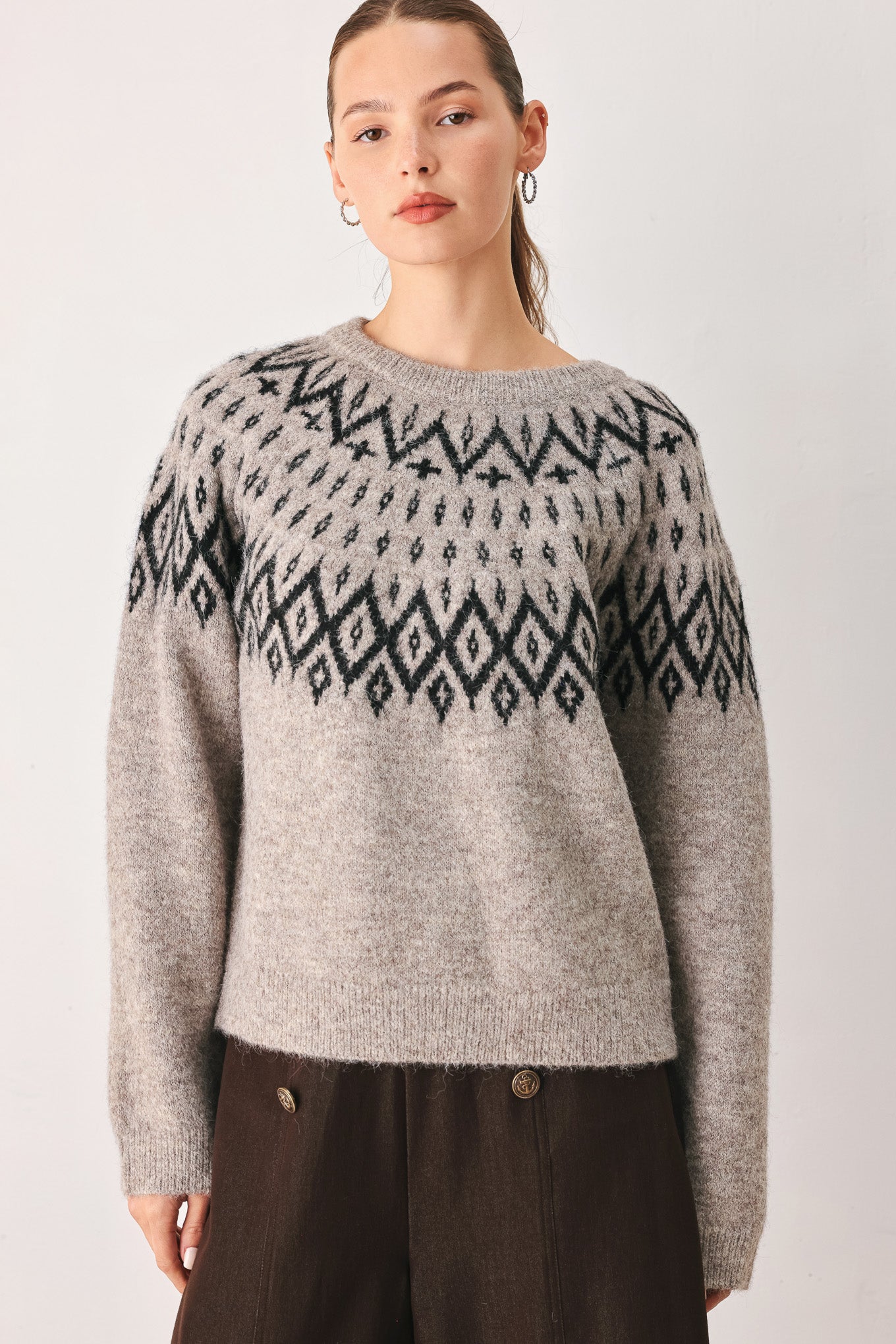 Cabin Light Serenade Sweater Knit Pullover Top