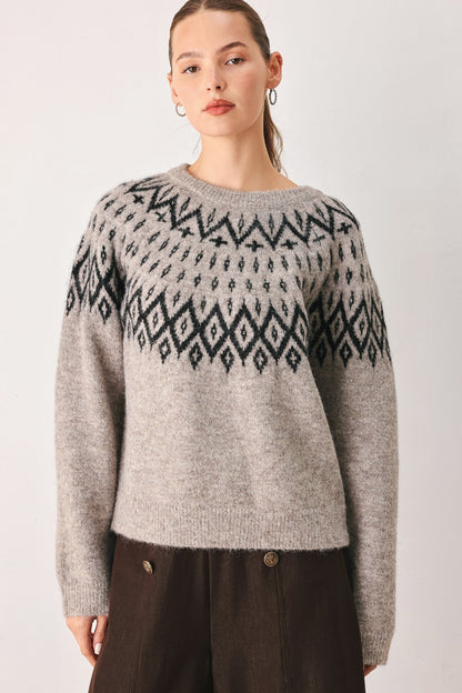 Cabin Light Serenade Sweater Knit Pullover Top