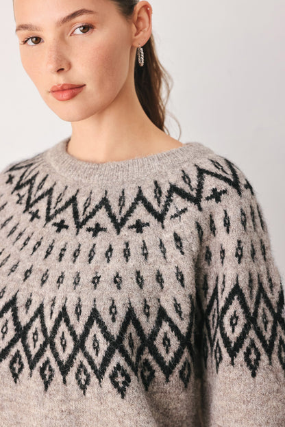 Cabin Light Serenade Sweater Knit Pullover Top