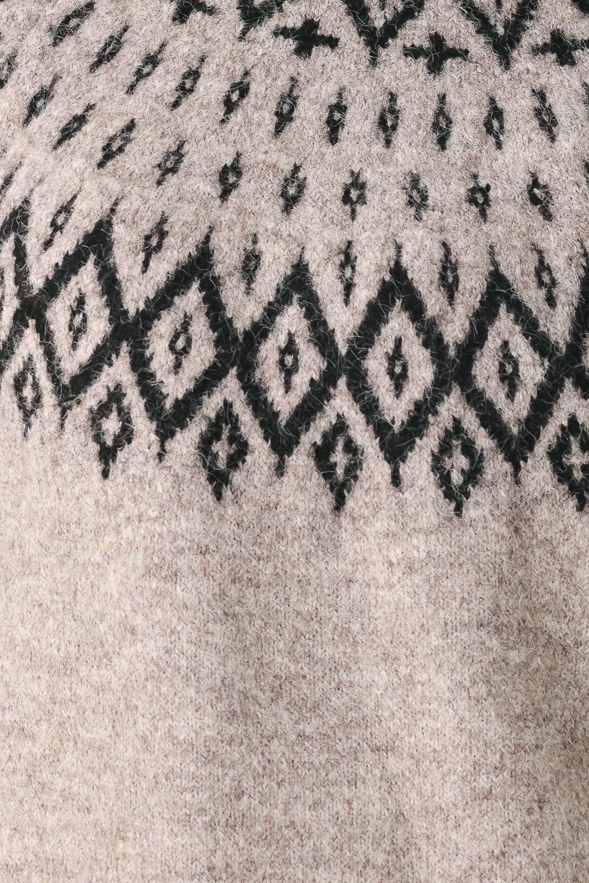 Cabin Light Serenade Sweater Knit Pullover Top