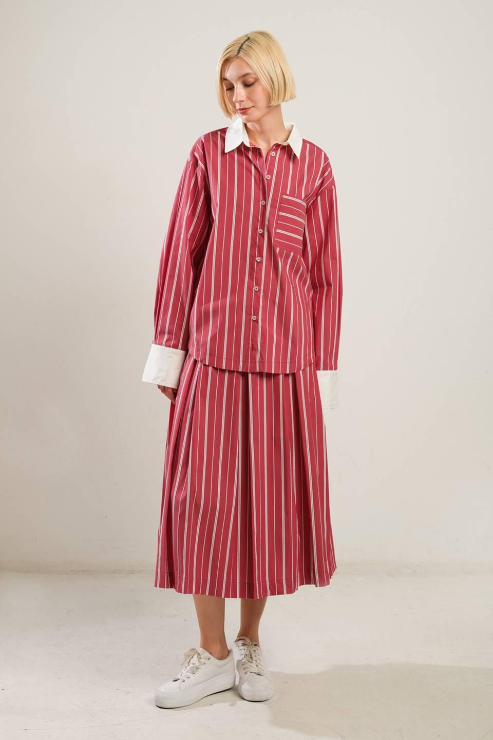 Behind the Grin Woven Top