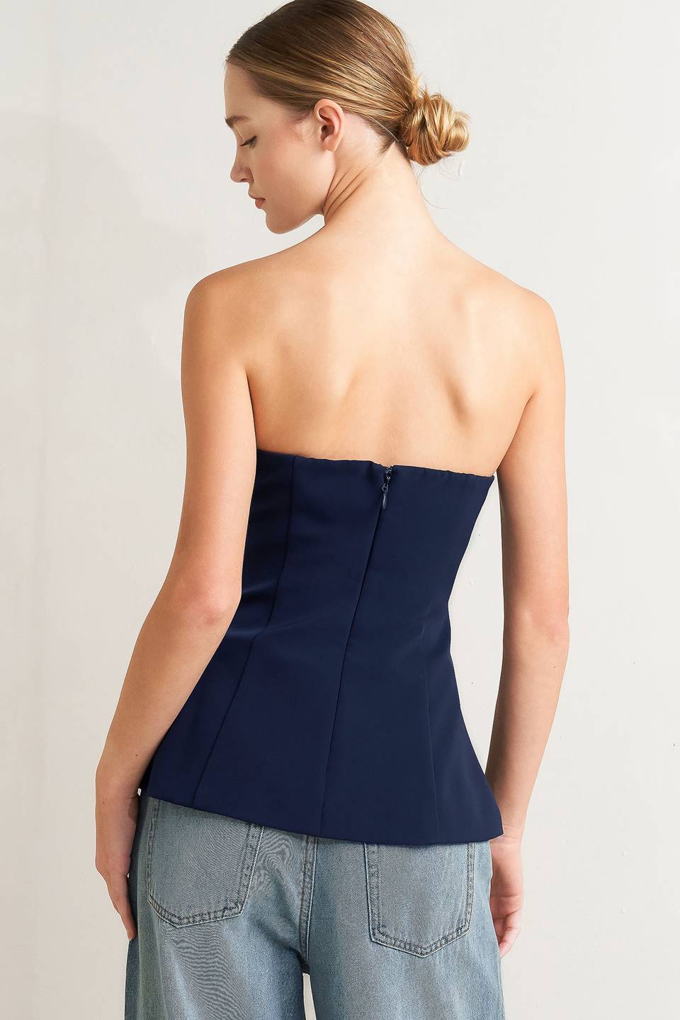 Noir Contour Woven Top