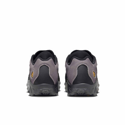 Nike Men's Acg Air Exploraid 'Light Graphite Black Photon Dust Canyon Gold' Sneakers