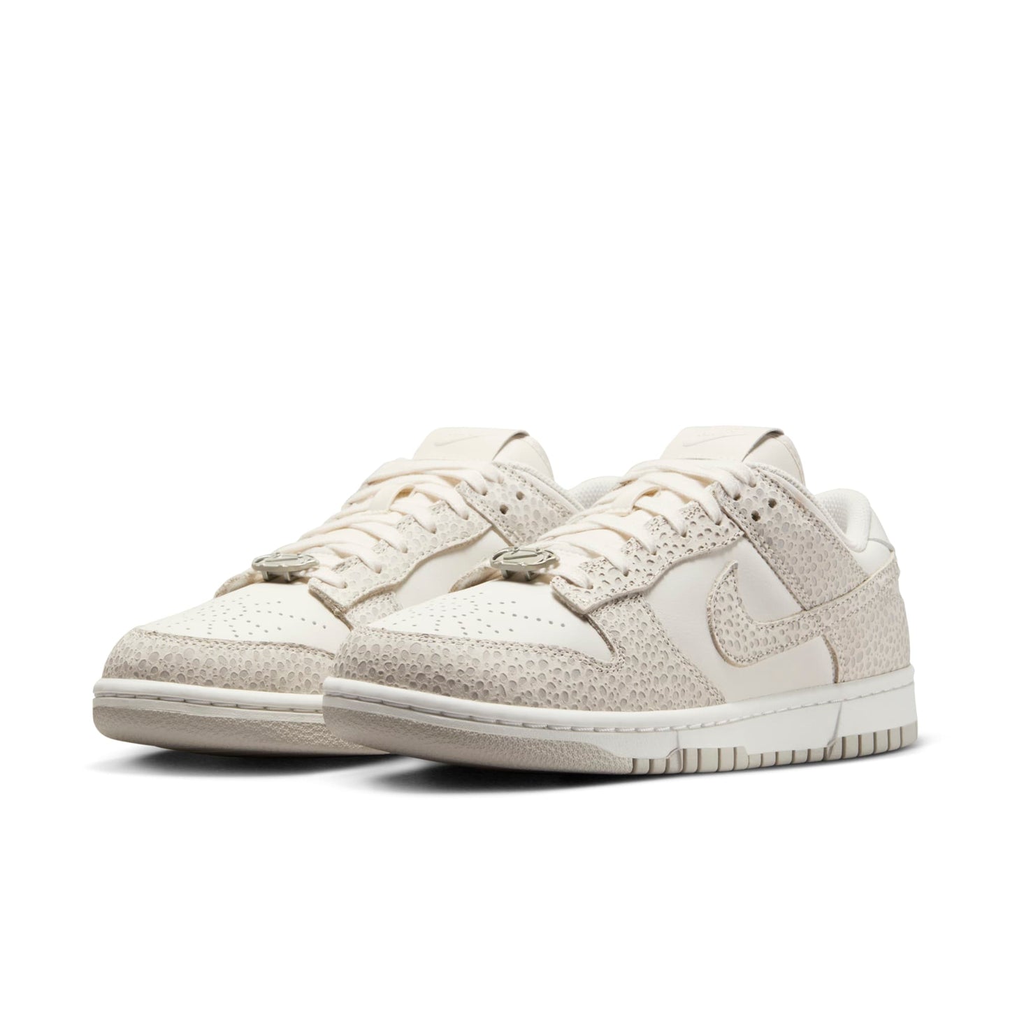 Nike Women's W Dunk Low Prm Sneakers