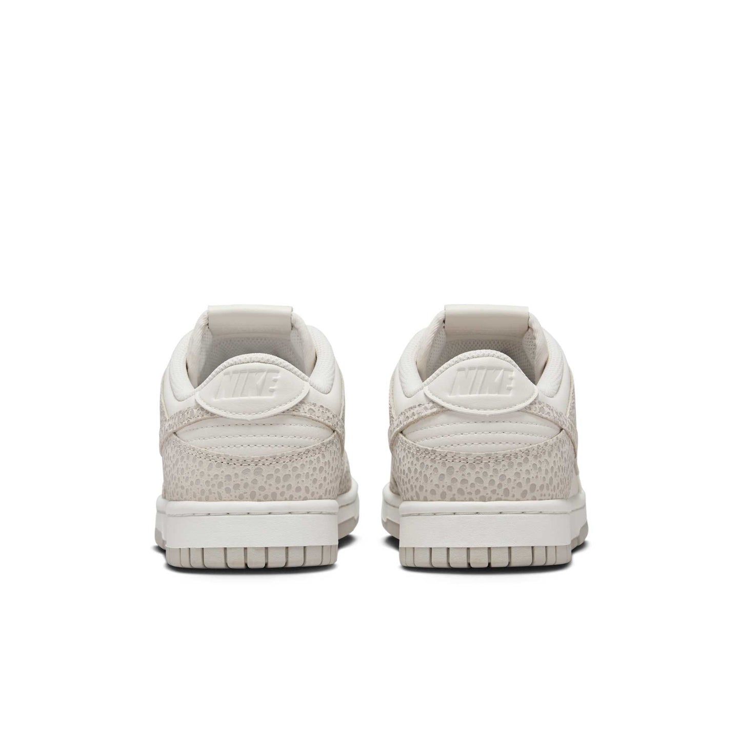Nike Women's W Dunk Low Prm Sneakers