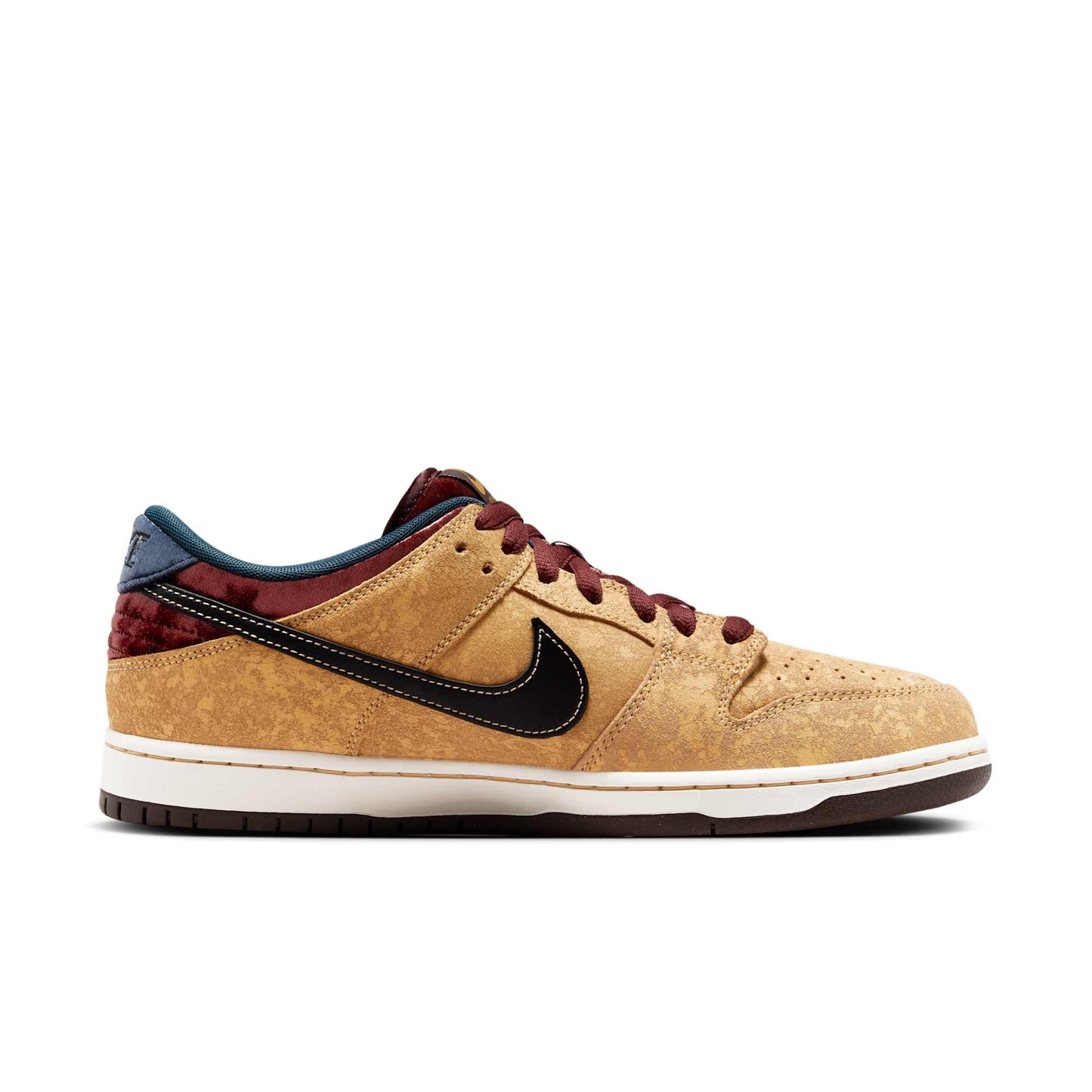 Nike Men's Sb Dunk Low 'City Of Cinema' Sneakers
