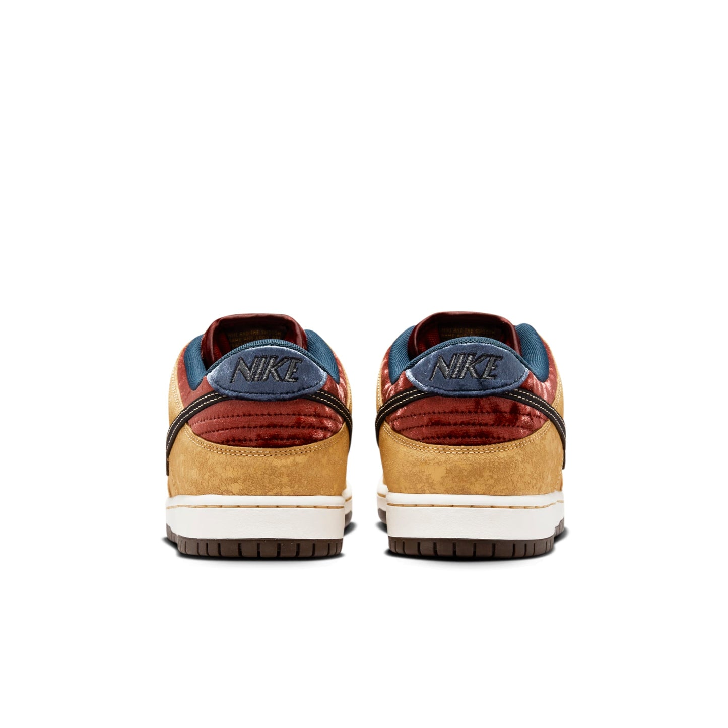 Nike Men's Sb Dunk Low 'City Of Cinema' Sneakers