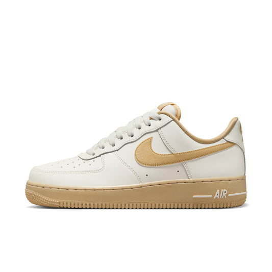 Nike Women's Air Force 1 Low '07Sail Sesame' W Sneakers