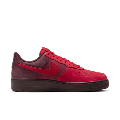 Nike Men's Air Force 1 '07 Sneakers