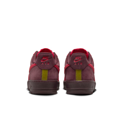 Nike Men's Air Force 1 '07 Sneakers