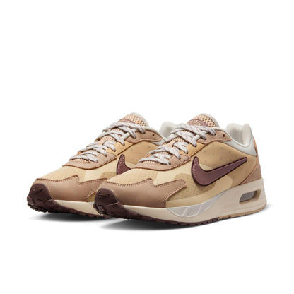 Nike Men's Air Max Solo Sneakers