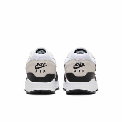 Nike Men's Air Max 1 Ess Sneakers