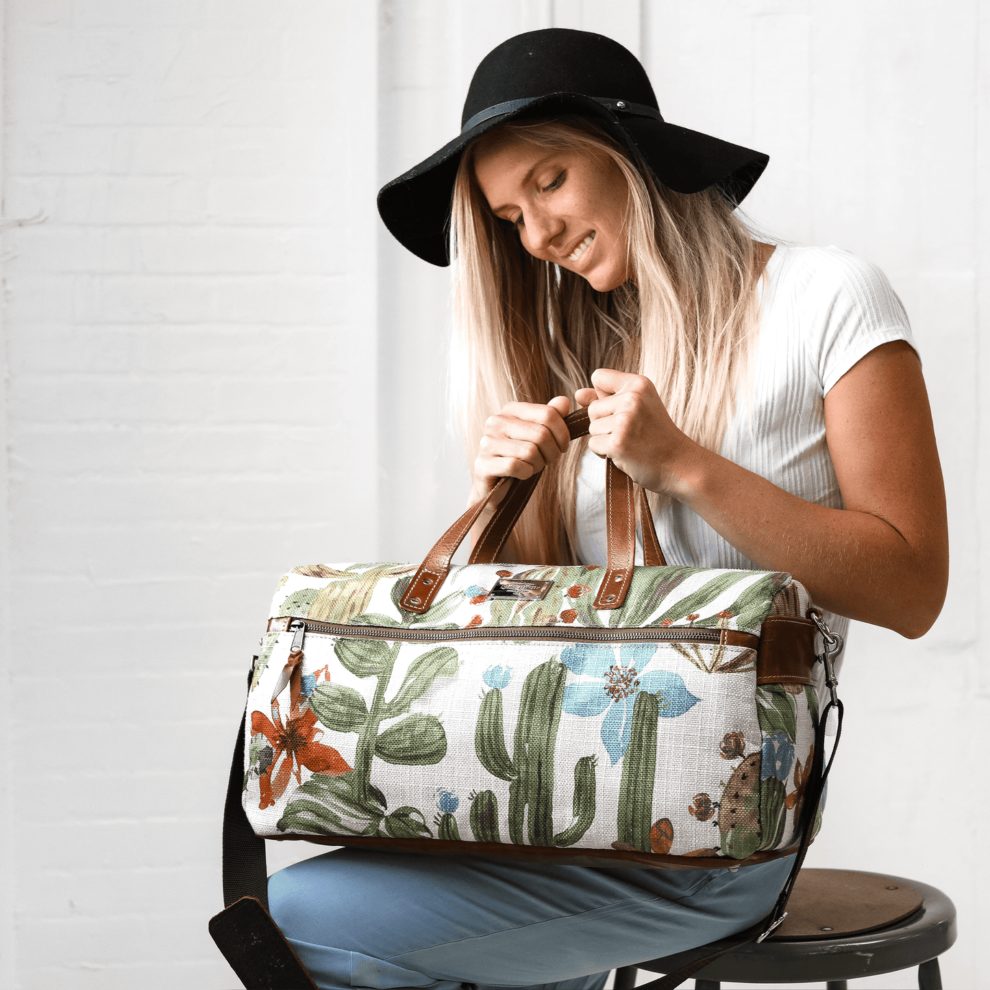 Women's Duffel Bag - Lifetime Leather Co