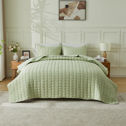 3-Piece Seersucker Textured Quilt & Sham Set