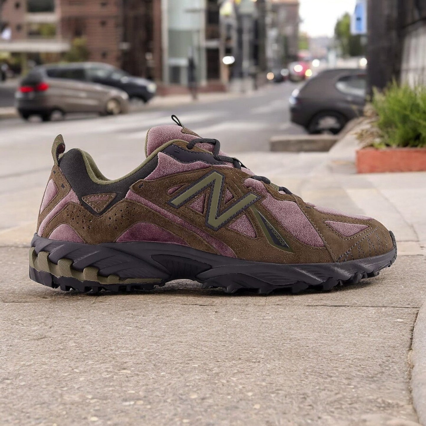 Men's New Balance 610V1 'Licorice Dark Camo'