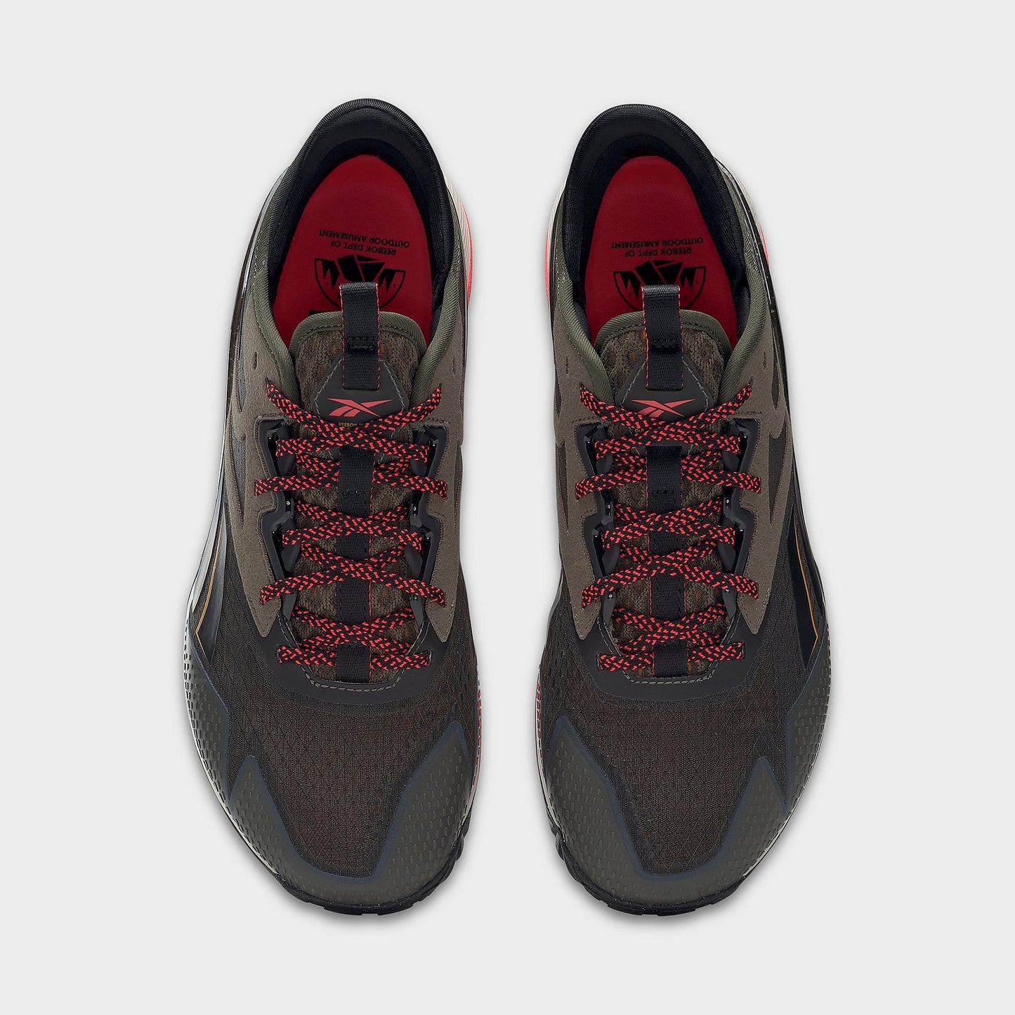 Armgrn/Cblack/Neoche-