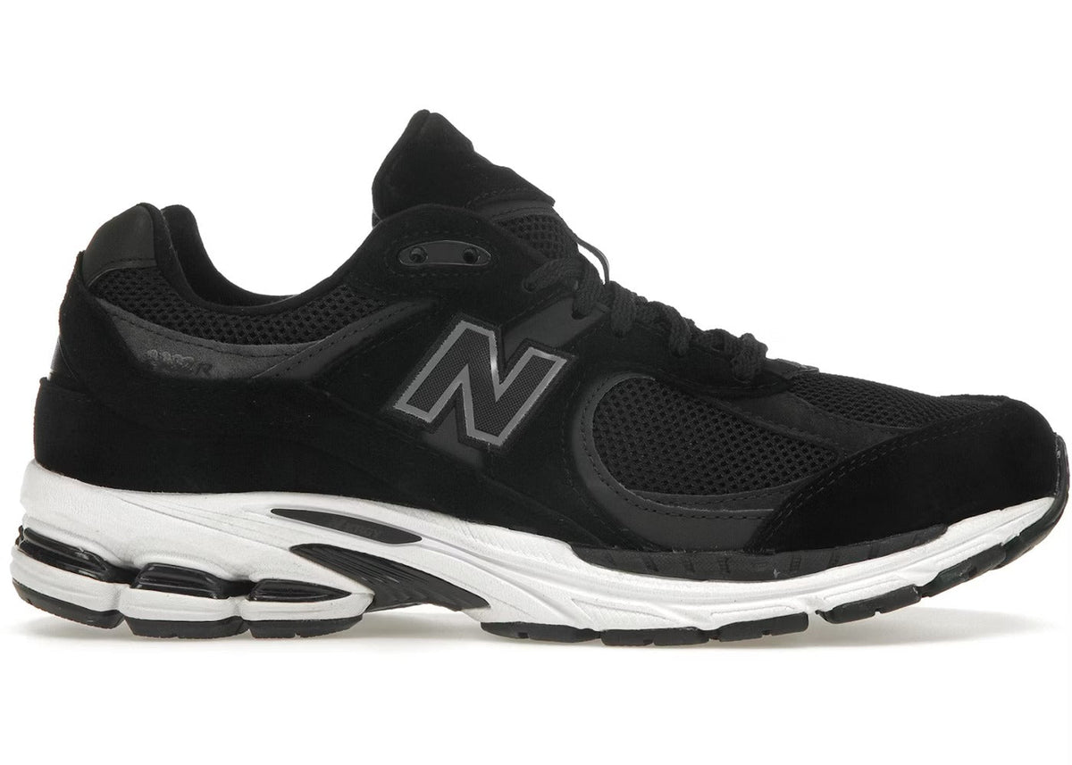 New Balance 2002R Men's Sneakers — Black/Gunmetal Suede Low-Top