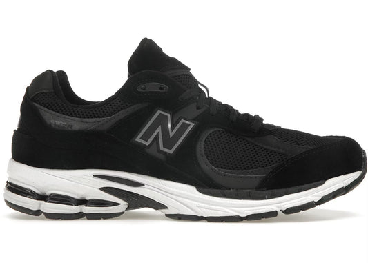 New Balance 2002R Men's Sneakers — Black/Gunmetal Suede Low-Top