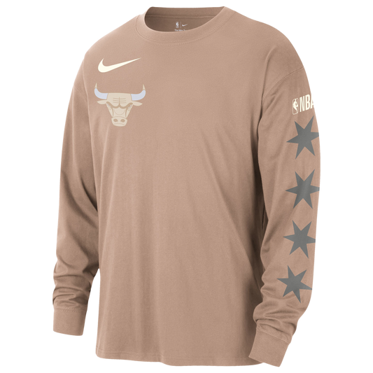Nike Men's NBA Bulls Max 90 Courtside Long Sleeve T-Shirt City Edition