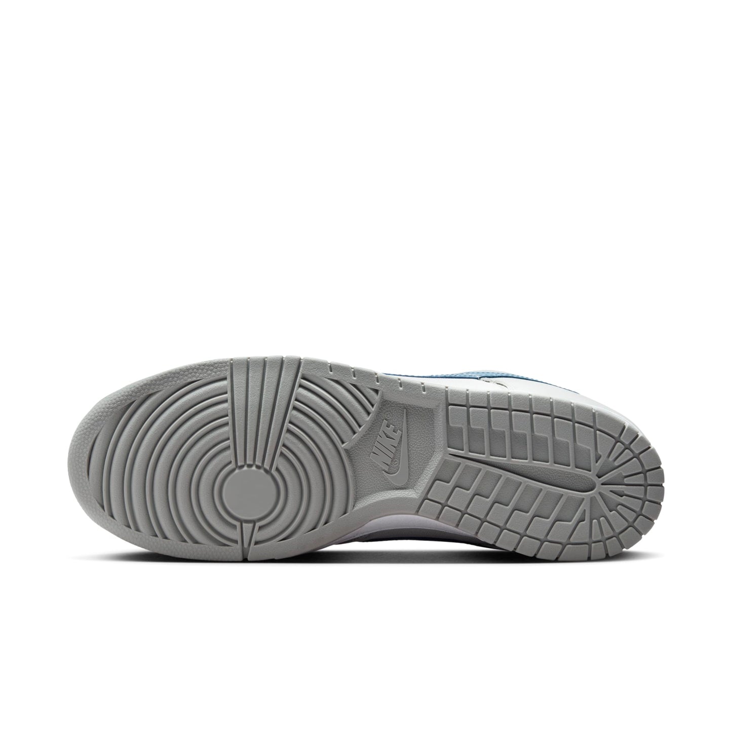 Nike Men's Dunk Low Qs Sneakers